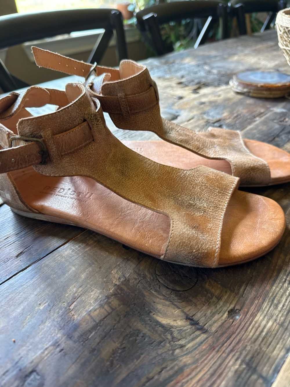 BedStu Women's Tan leather Ankle Strap Sandals size 9 LIKE NEW